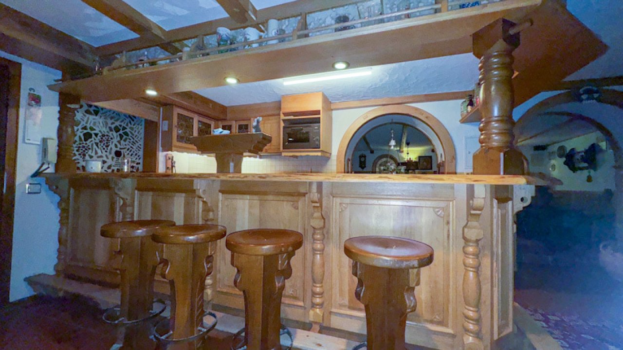 Kellerbar im UG Kellerbar im UG