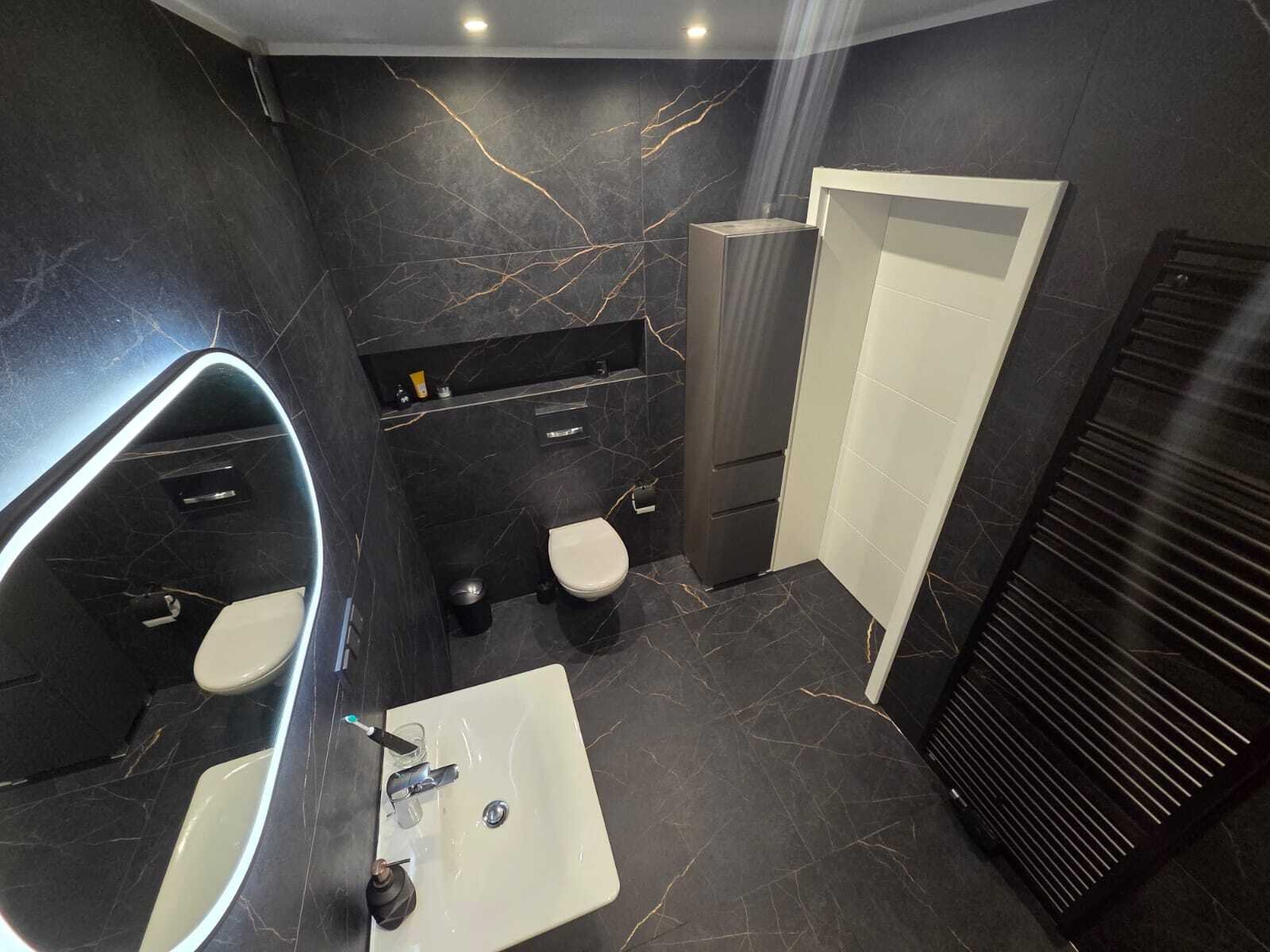 Badezimmer 1-2 Badezimmer 1-2