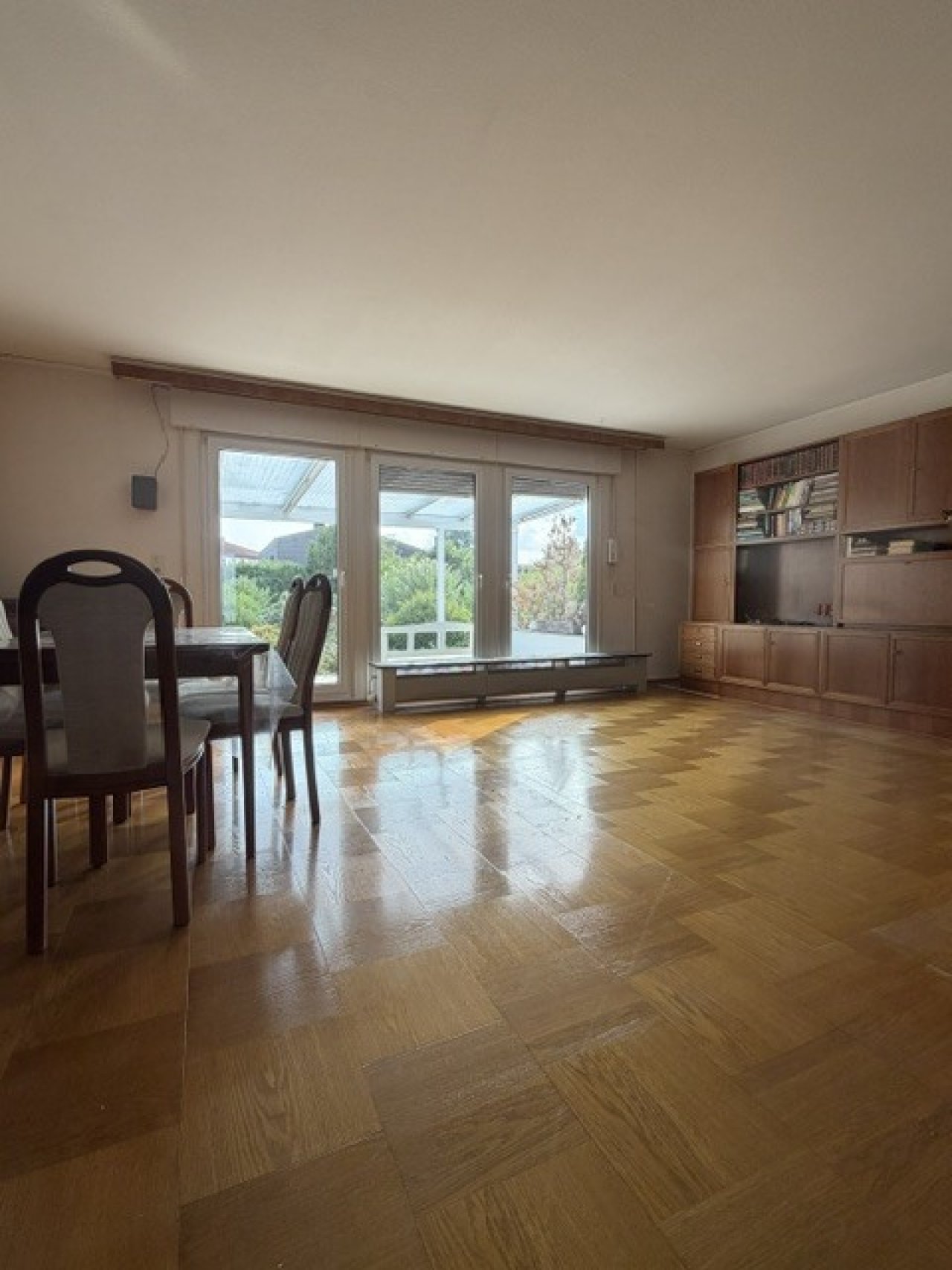. Wohnzimmer EG . Wohnzimmer EG